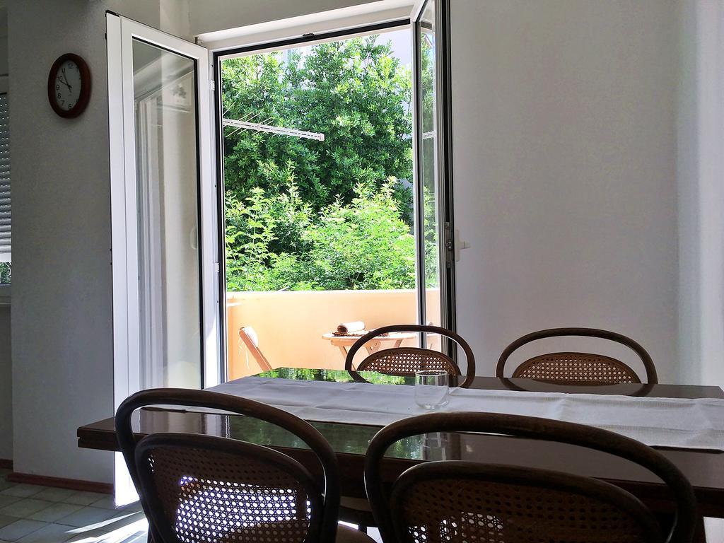 Klarina Apartments Спліт Екстер'єр фото