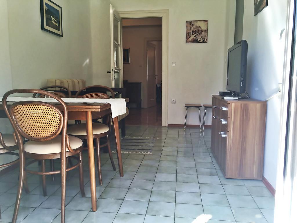 Klarina Apartments Спліт Екстер'єр фото