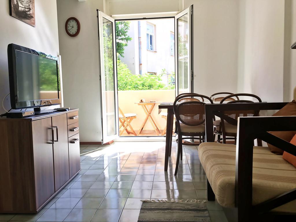 Klarina Apartments Спліт Екстер'єр фото