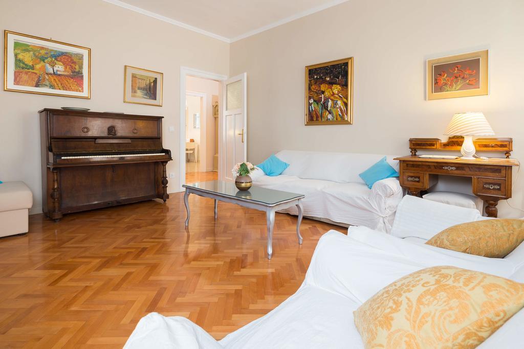 Klarina Apartments Спліт Екстер'єр фото