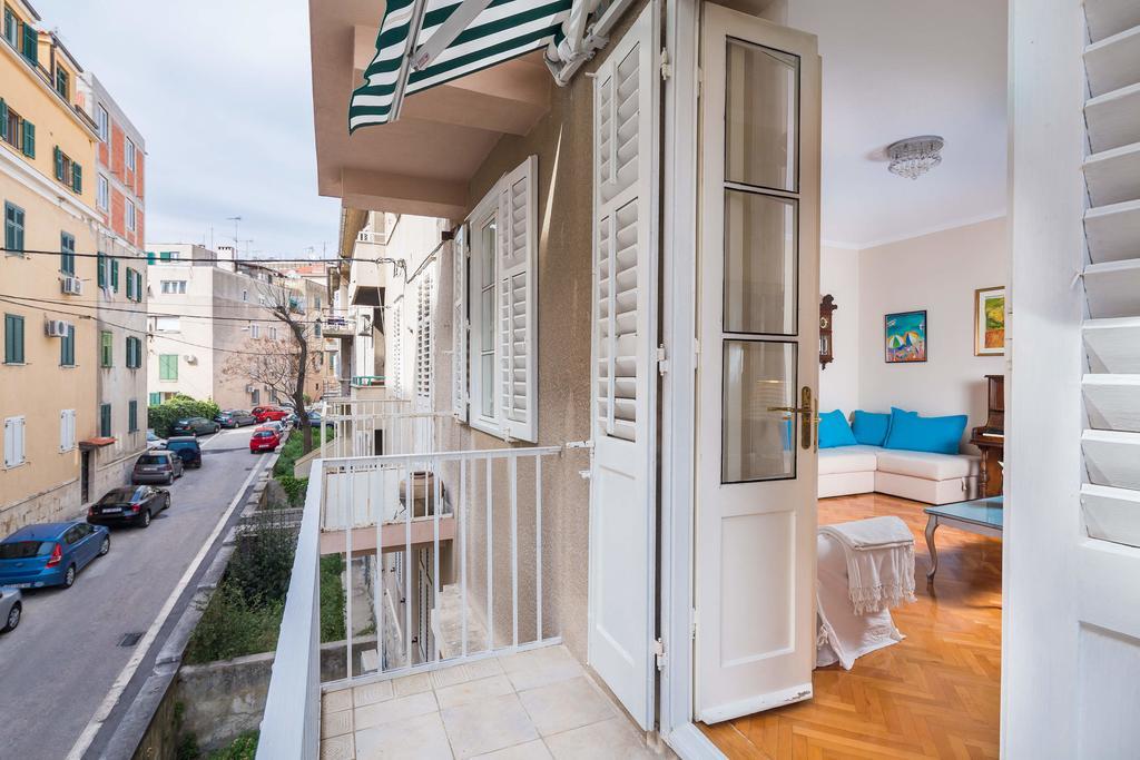 Klarina Apartments Спліт Екстер'єр фото