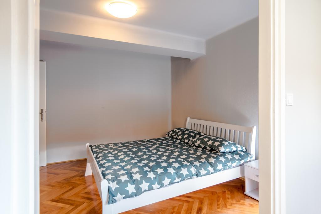 Klarina Apartments Спліт Екстер'єр фото
