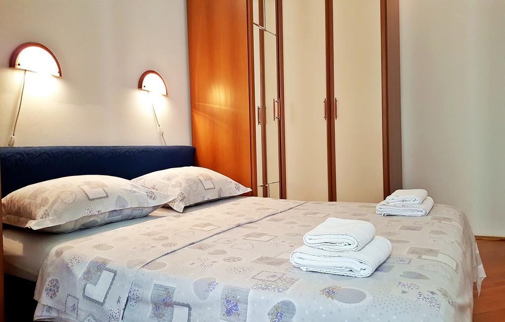 Klarina Apartments Спліт Екстер'єр фото